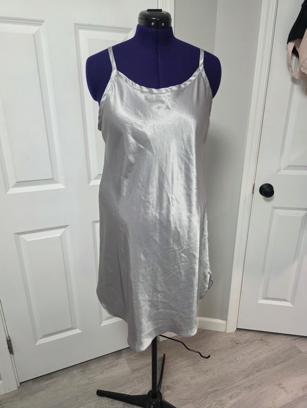 Gilligan & O'Malley Silver Satin Slip Dress Nightgown Womens Size XL